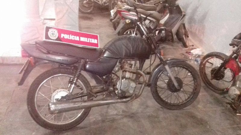 Rotam apreende motocicleta adulterada e com registro de roubo em Patos