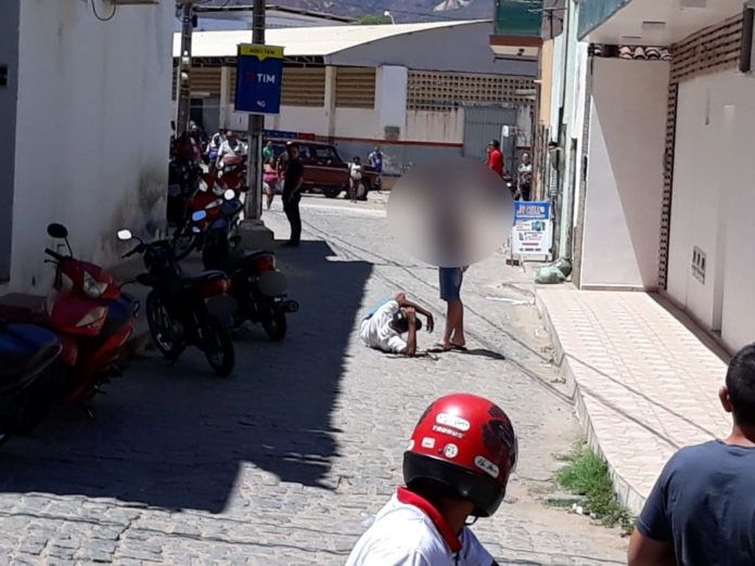 ATO DE BRAVURA :policial reage e atira em suspeito de tentativa de assalto no Sertão
