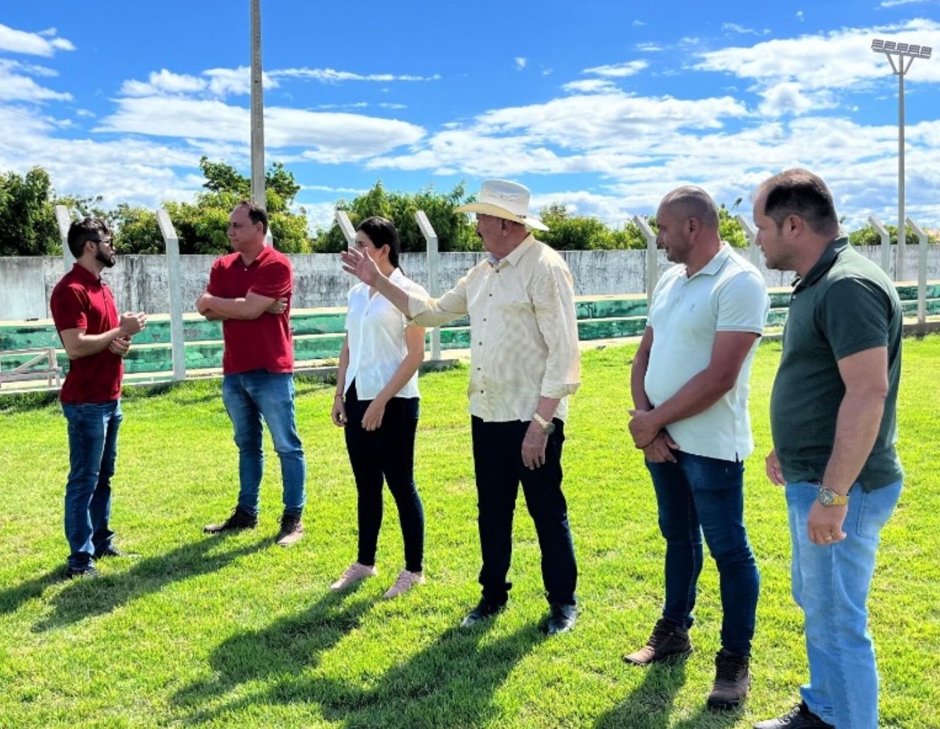 Prefeito de Boa Ventura e equipe realizam visita técnica às obras do Wilsão, a maior reforma e ampliação da história do estádio