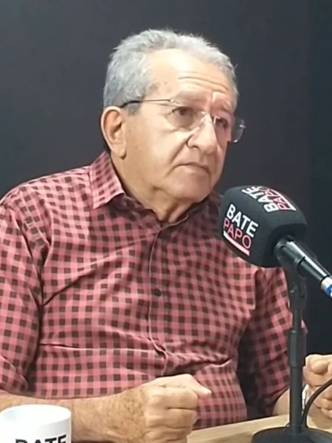 Eu e meu vice, Vavá Marques, votaremos em Nabor, Hugo e Olívia Motta, afirma Miguel Motta ao Blog; vídeo