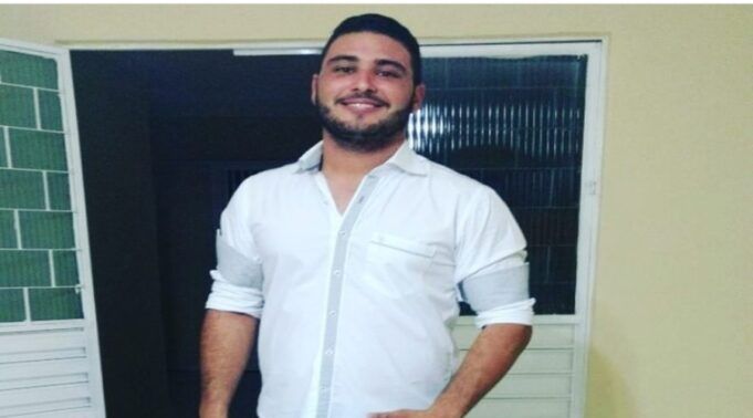 Jovem que matou vigilante em 2022 é condenado a 15 anos de prisão em júri; Relembre o caso