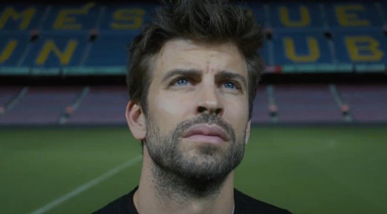 Gerard Piqué, jogador do Barcelona, anuncia aposentadoria do futebol