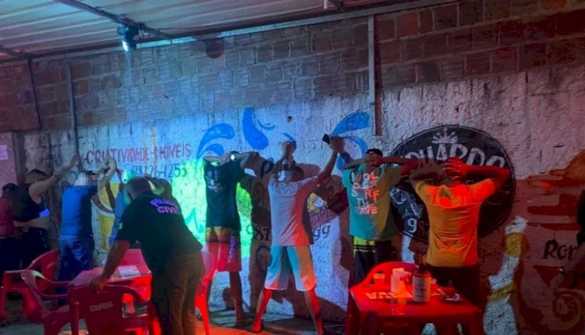 Homem é preso por recrutar garotas de programa para seu estabelecimento em João Pessoa; veja