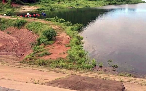 Obra na Barragem Engenheiro Ávidos segue após denúncias de risco de desabamento; Veja imagens