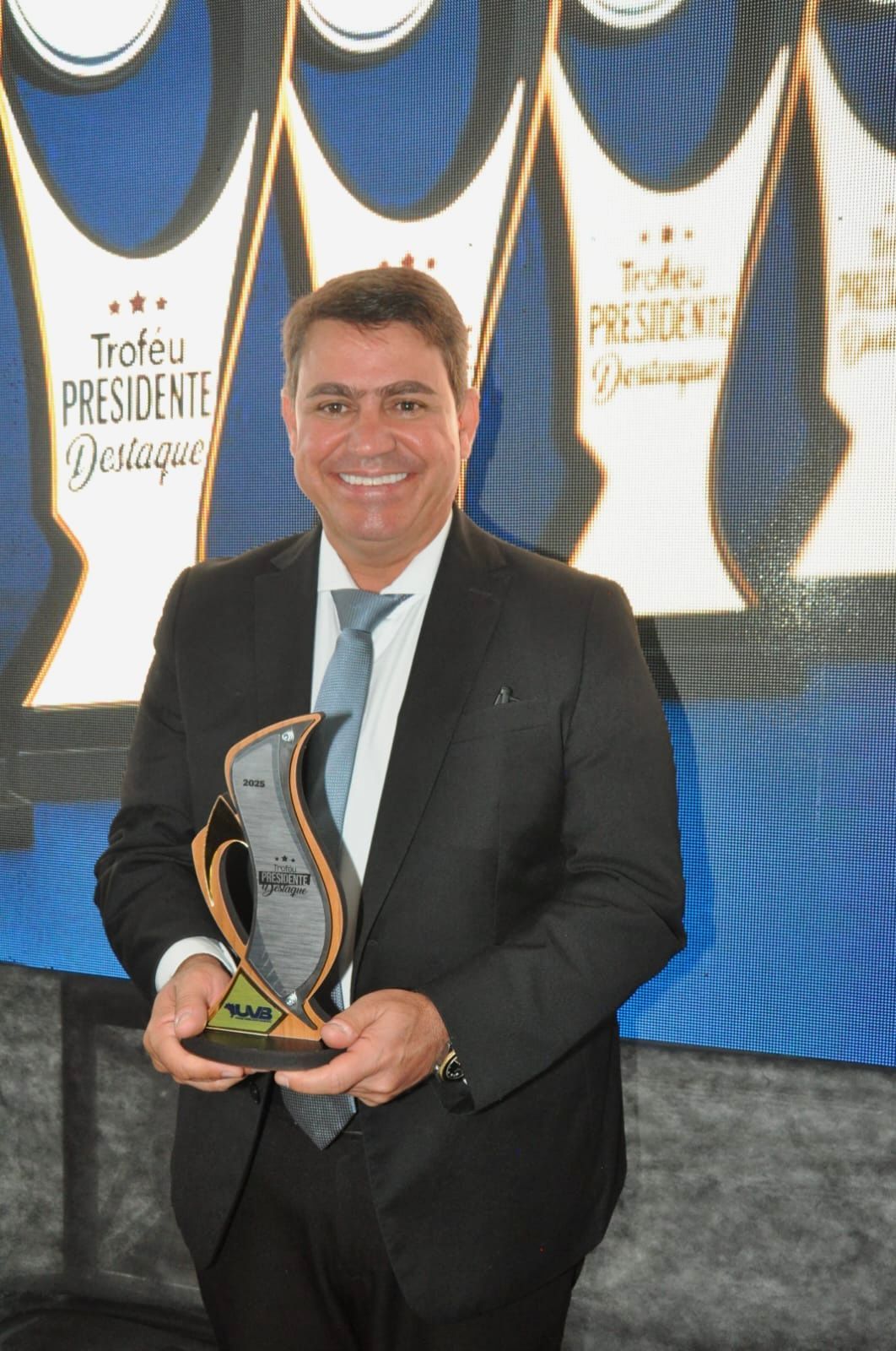 Presidente da Câmara de João Pessoa, Dinho Dowsley, celebra premiação nacional e reforça compromisso com gestão; vídeo 