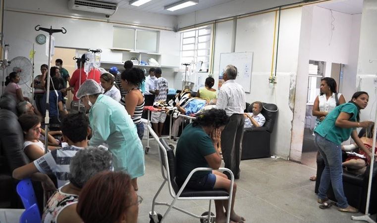 Falta de medicamentos e insumos afeta Hospital Regional de Patos