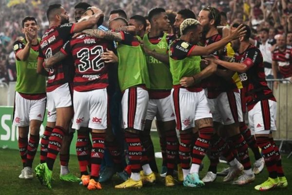 Após empate no tempo normal, Flamengo conquista quarto título da Copa do Brasil nos pênaltis