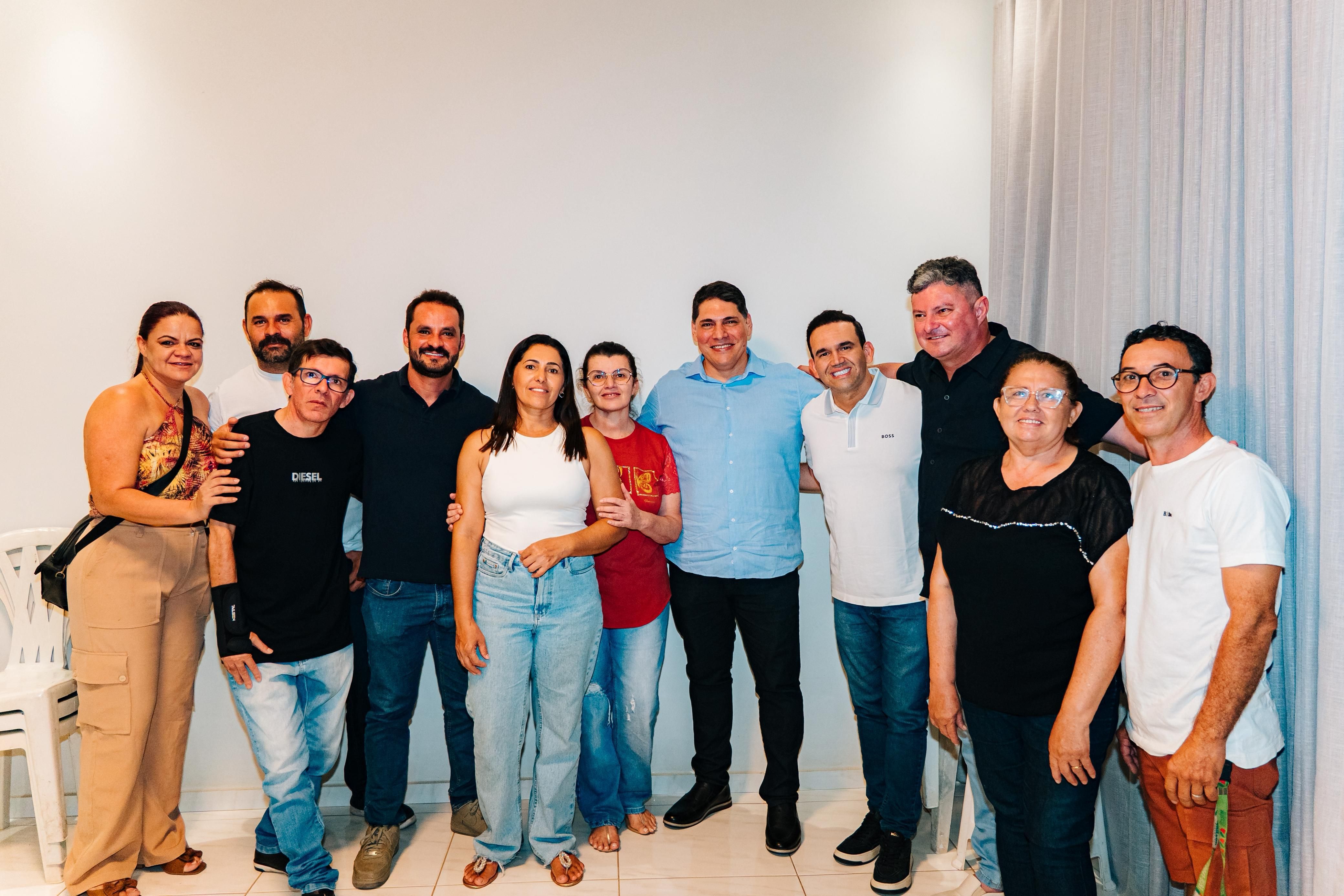 Doutor Jhony unifica oposição e recebe apoio de todo o grupo político em Soledade