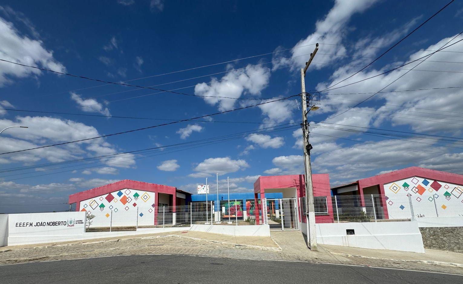 Pais da ECI Professor João Noberto cobram reforço urgente no quadro de funcionários da Escola em Santa Terezinha; veja 