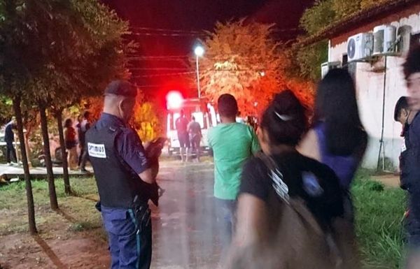 Jovem cai de 2º andar de bloco da UFCG em Cajazeiras; estado de saúde da estudante é delicado