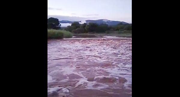 Barragem da Farinha já recebeu cerca de 1,50 metro em sua lâmina de água; vídeo da cheia do Rio Farinha