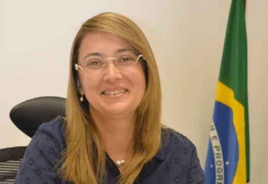 Superintendente da SUPLAN, Simone Guimarães, fala ao Blog sobre início de obras do Hospital de Trauma do Sertão; Ouça 