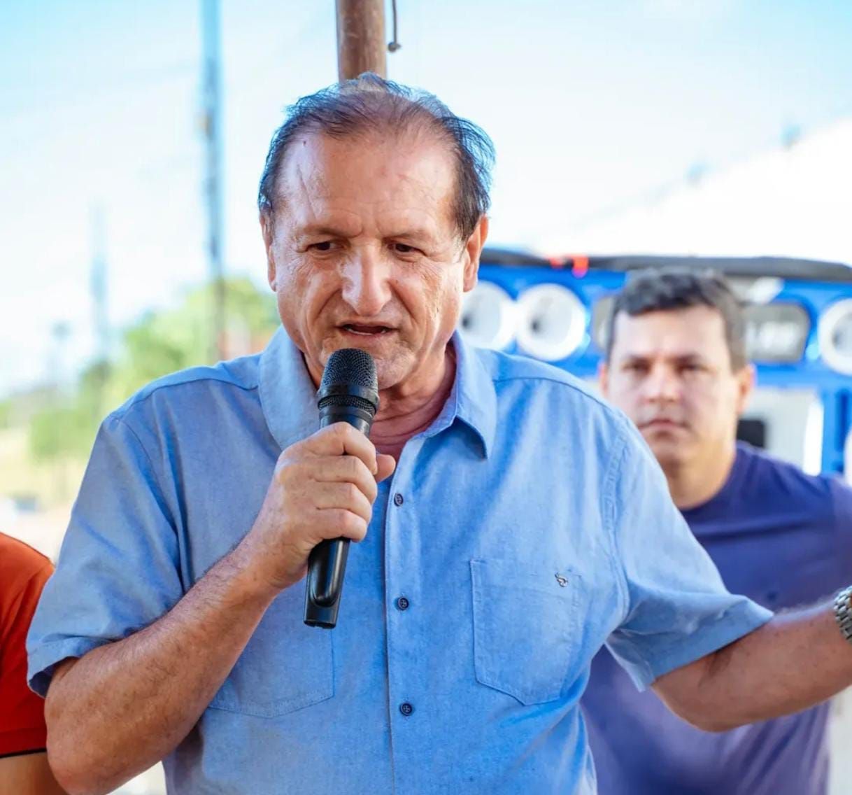 Hervázio Bezerra manda recado: “Já disse ao governador que ele tem frear a língua de determinados companheiros, pois na pressão não vai”; ouça