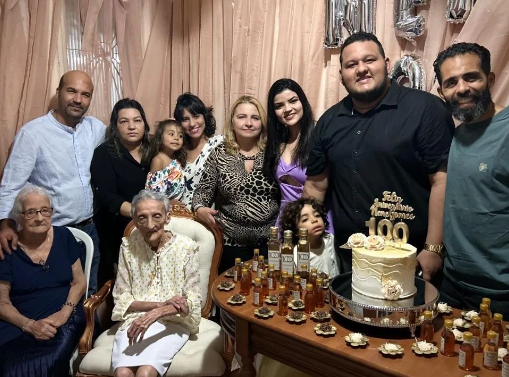 Catingueira celebra os 100 anos de Felismina Gomes de Abreu, a querida \'Nene Gomes\'