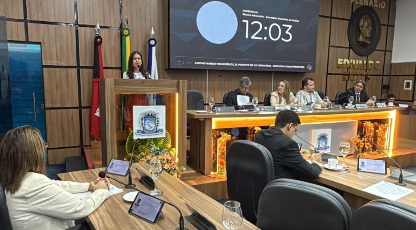 Agosto Lilás: secretária Executiva da Mulher vai à câmara lançar campanha de combate à violência