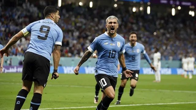 Uruguai vence Gana com dois gols de Arrascaeta mas está eliminado