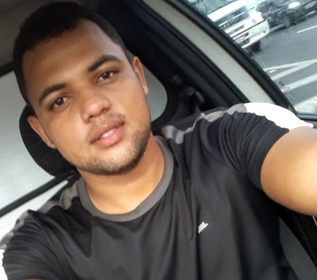 Jovem Thiago Moreira, de João Pessoa, está desaparecido e família faz apelo   