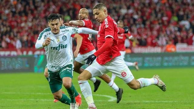 Inter vence o Palmeiras nos pênaltis e vai à semifinal