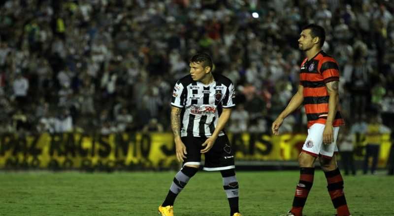 TÍTULOS EM CAMPO: Campinense e Botafogo iniciam decisão do Estadual com rivalidade histórica