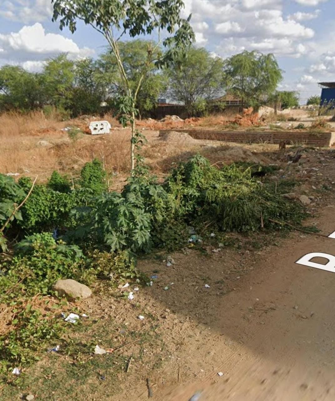 Moradores do bairro Santa Clara cobram pavimentação e melhorias na Rua Francisco de Assis Morais da Silva, em Patos
