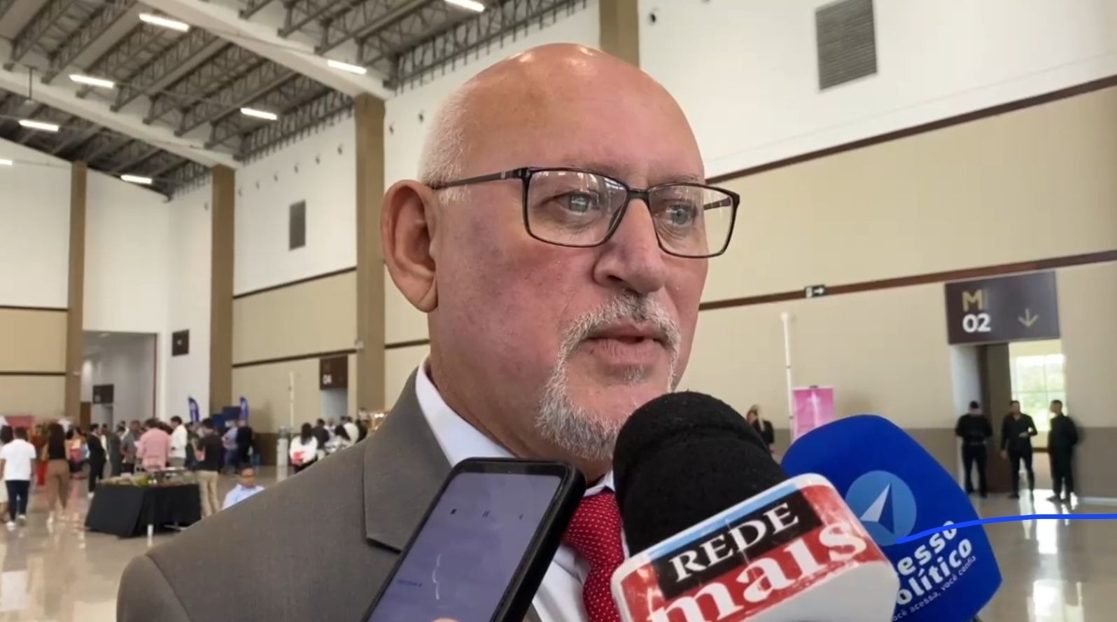 Polêmica: vereador de João Pessoa diz: \\\'Satanás botou Bolsonaro e Deus botou Lula no poder\\\'; Veja video