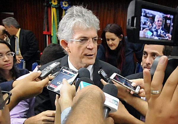 Ao ser contrário à reforma da previdência, RC prevê desamparo dos brasileiros na velhice: “Resta alguma dúvida sobre quem pagará a conta?”