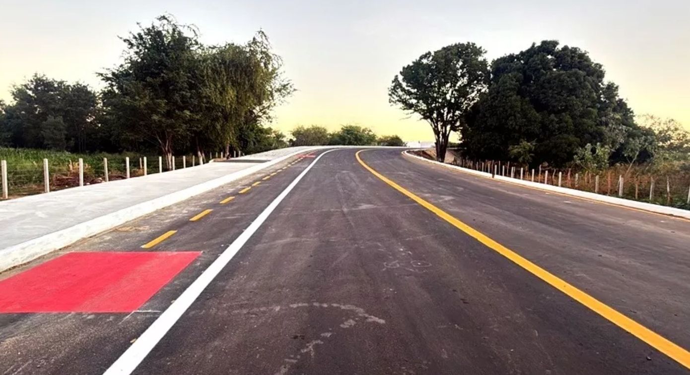 STTRANS entrega sinalização da Avenida Lagoa dos Patos