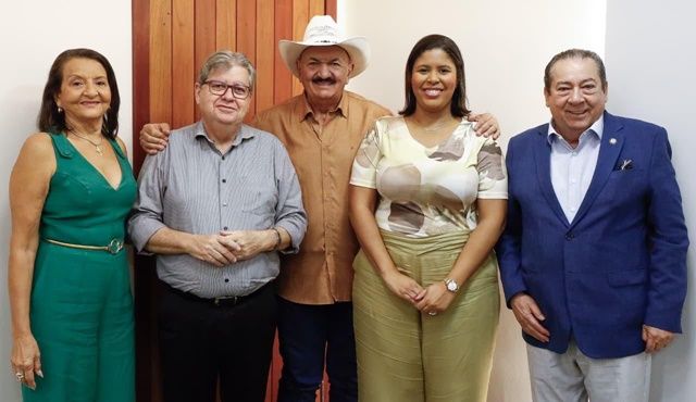 Prefeito Vital Neto e deputada Leonice Lopes anunciam apoio à pré-candidatura de João Azevêdo ao Senado Federal