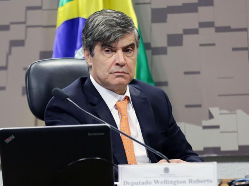 Wellington Roberto diz que Sérgio Queiroz chega depois de ver \'casa arrumada\' e pode disputar Senado, mas que Bolsonaro é PL e partido é Bruno Roberto