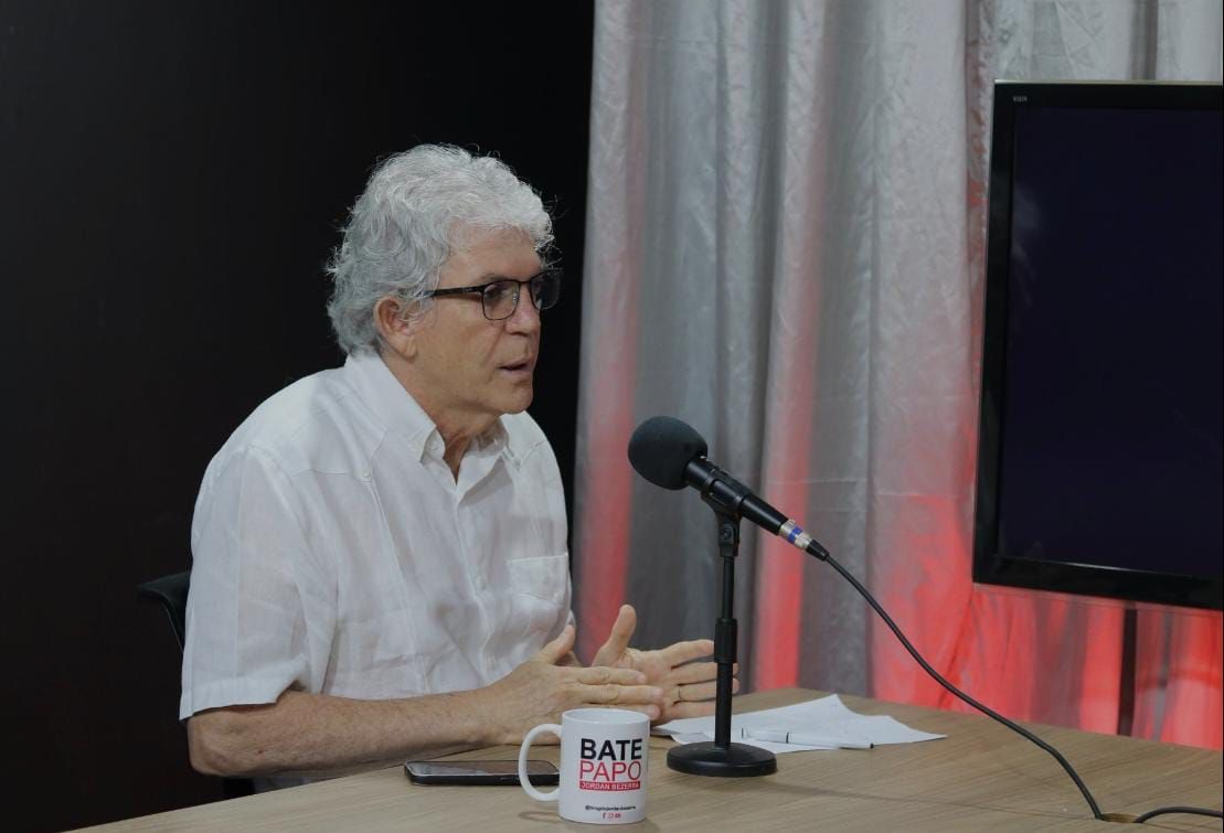 Exclusivo: \\\'Acho que é necessário uma candidatura que represente a história da esquerda\\\', diz RC sobre pretensões de Adriano Galdino; ouça