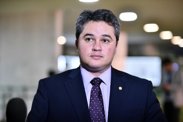 Efraim Filho nega possibilidade de ser vice de Sérgio Moro e reafirma: \\\