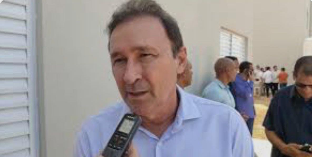 Secretário Deusdete afirma ao Blog que lutará para entregar a recuperação do açude Nego Fuba, em Santa Terezinha, até dezembro; ouça