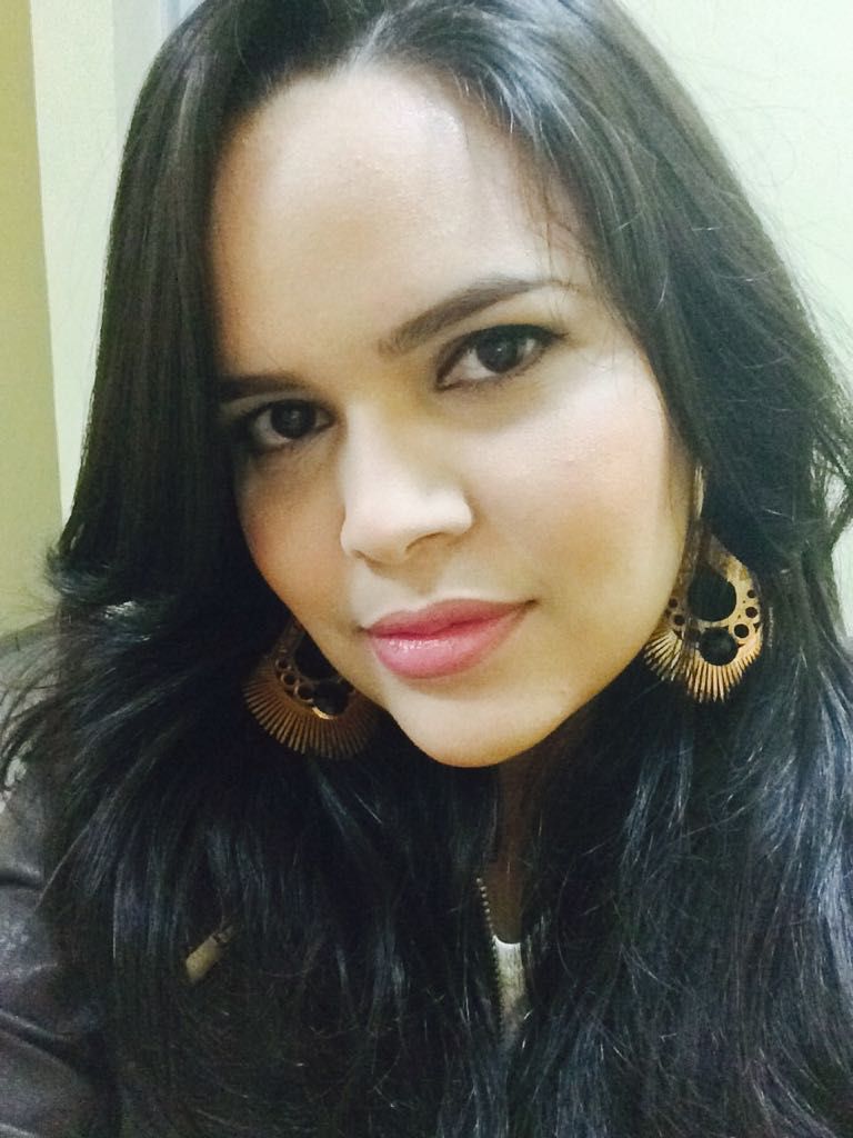Santana dos Garrotes - Jovem santanense é aprovada como Juiza em São Paulo