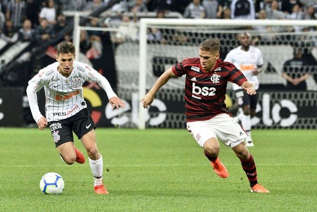 Decepção: Corinthians perde para Flamengo, em Itaquera