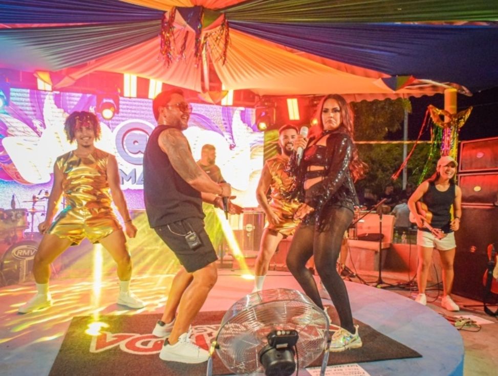 Praça Central de São Mamede foi palco da Folia de Carnaval 2025