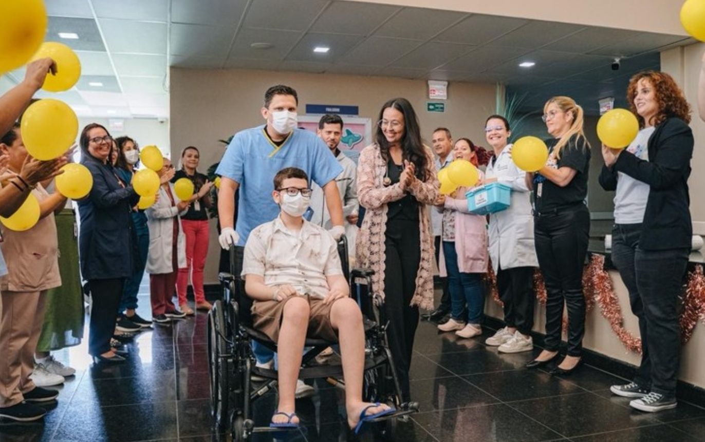 Alta histórica emociona a Paraíba: adolescente recebe novo coração doado por família de Santa Terezinha e entra para a história da medicina no estado