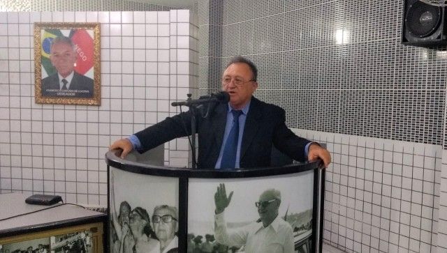 Presidente da Câmara de Santa Terezinha, Salomão Cordeiro, lamenta morte de Silvino Corcino; escute;