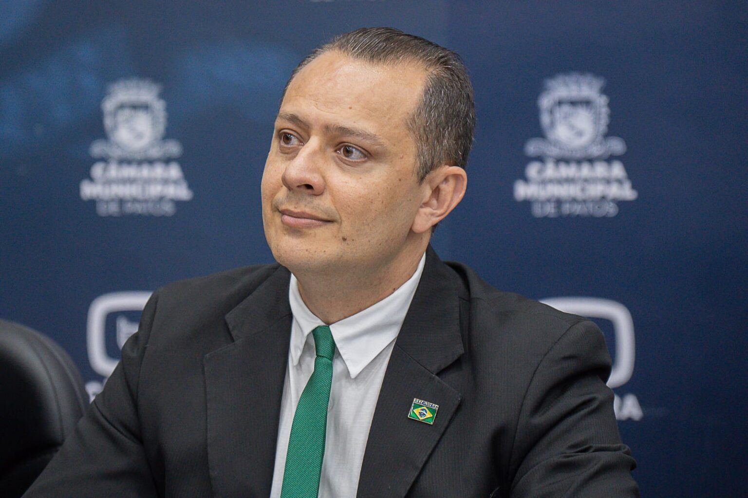 Justiça Eleitoral decide que mandato parlamentar de Josmá Oliveira será mantido; Advogado comemora decisão