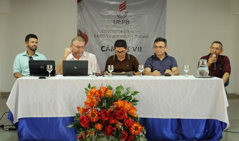 “É um momento bastante crítico”, diz professor doutor sobre o cenário no Brasil ao abrir curso no Campus da UEPB, em Patos