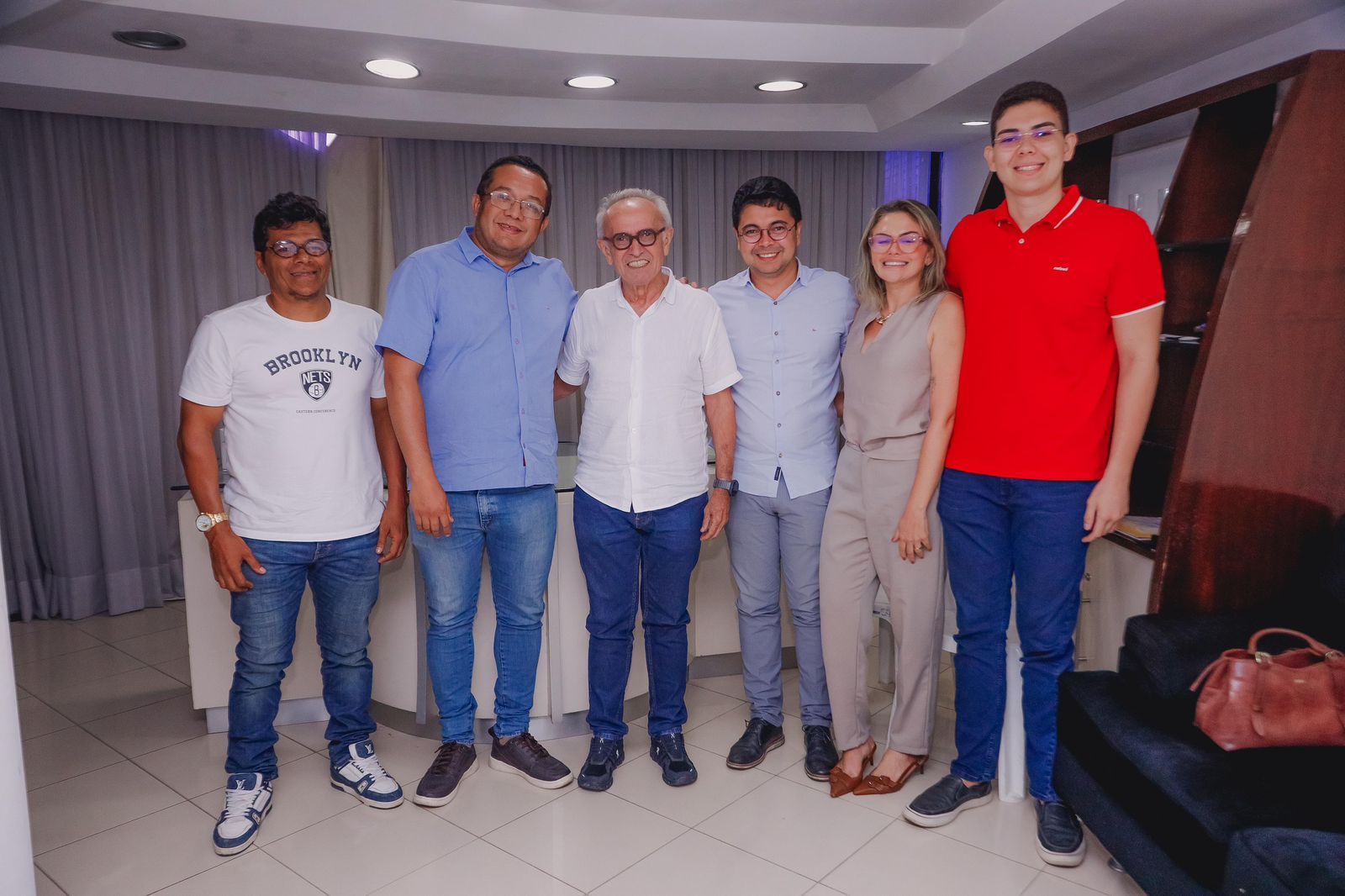 Cícero Lucena recebe apoios em Sapé e Serraria e amplia base política na Paraíba