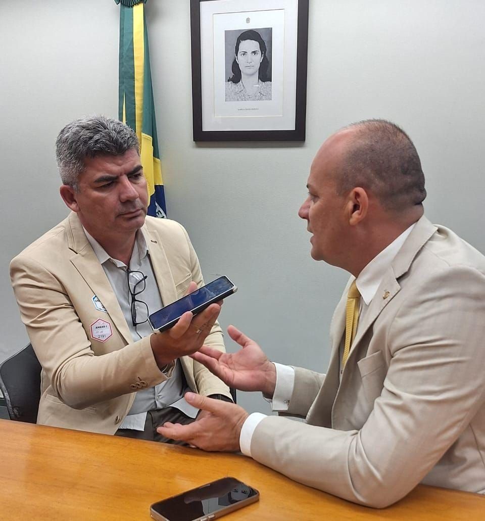 Deputado Cabo Gilberto comenta sobre 14 pedidos de impeachment contra Lula; ouça