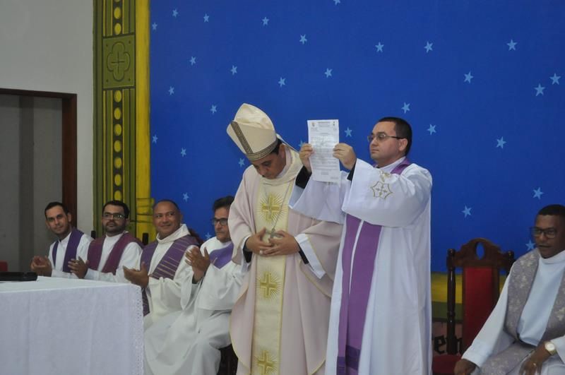 Pe. Cláudio Oliveira Toma Posse Como Pároco na Paróquia Nossa Senhora das Dores em Mãe D’água