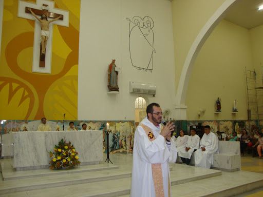 Pe. Mauricio faz uma profunda reflexão sobre a santidade, em sua homilia na Trezena de Santo Antônio
