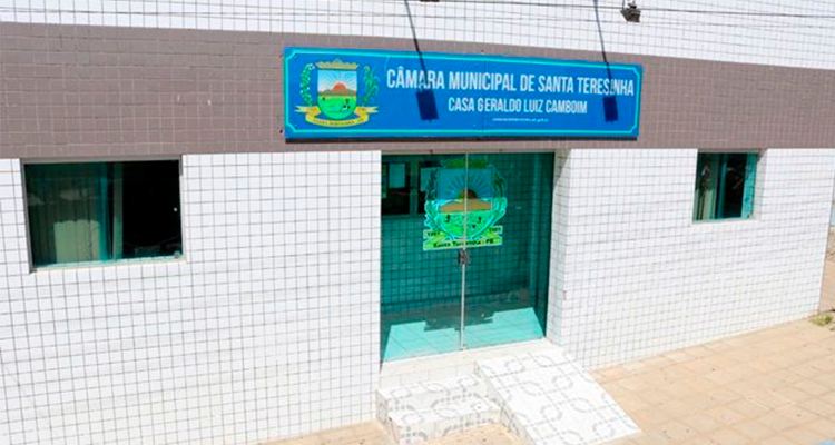 Vereadores de Santa Terezinha aprovam requerimento de instalação de CPI dos poços contra prefeita