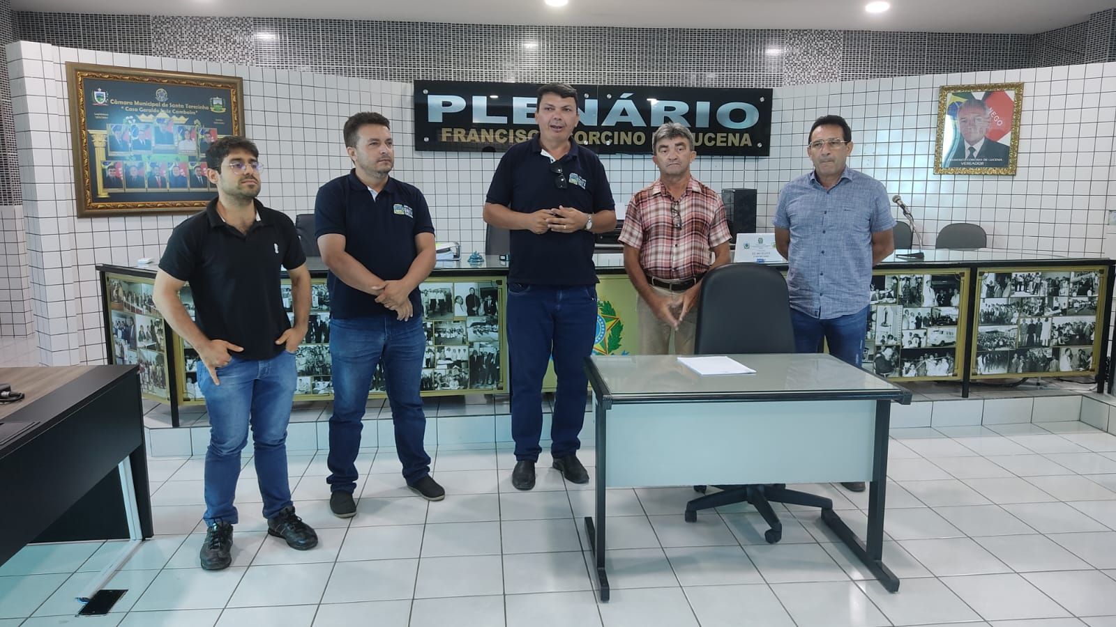 Vereador Francisco Bezerra assina ordem de serviço para reforma e ampliação da Câmara Geraldo Luiz Camboim; Veja