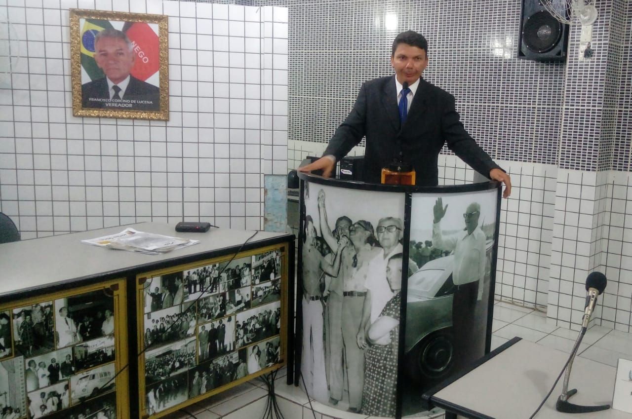 Vereadores de oposição de Santa de Terezinha denunciam pressão e ameaça da prefeita em troca de votos