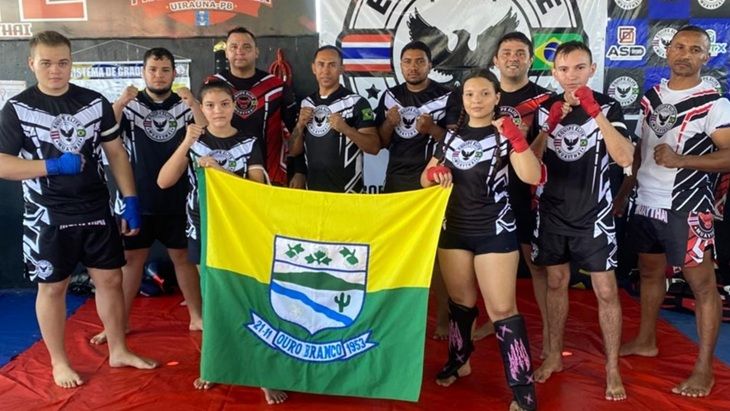 Com apoio da Prefeitura de Ouro Branco, atletas participam de encontro estadual de Muay Thai na...